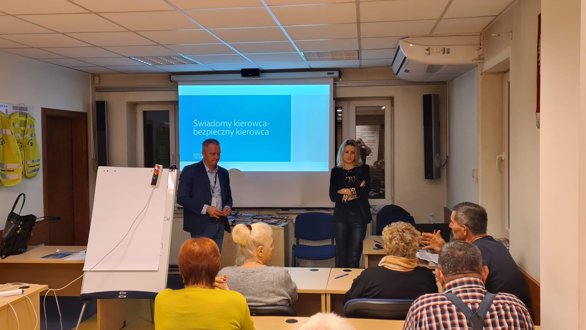 Kurs na prawo jazdy dla seniorów w WORD Siedlce