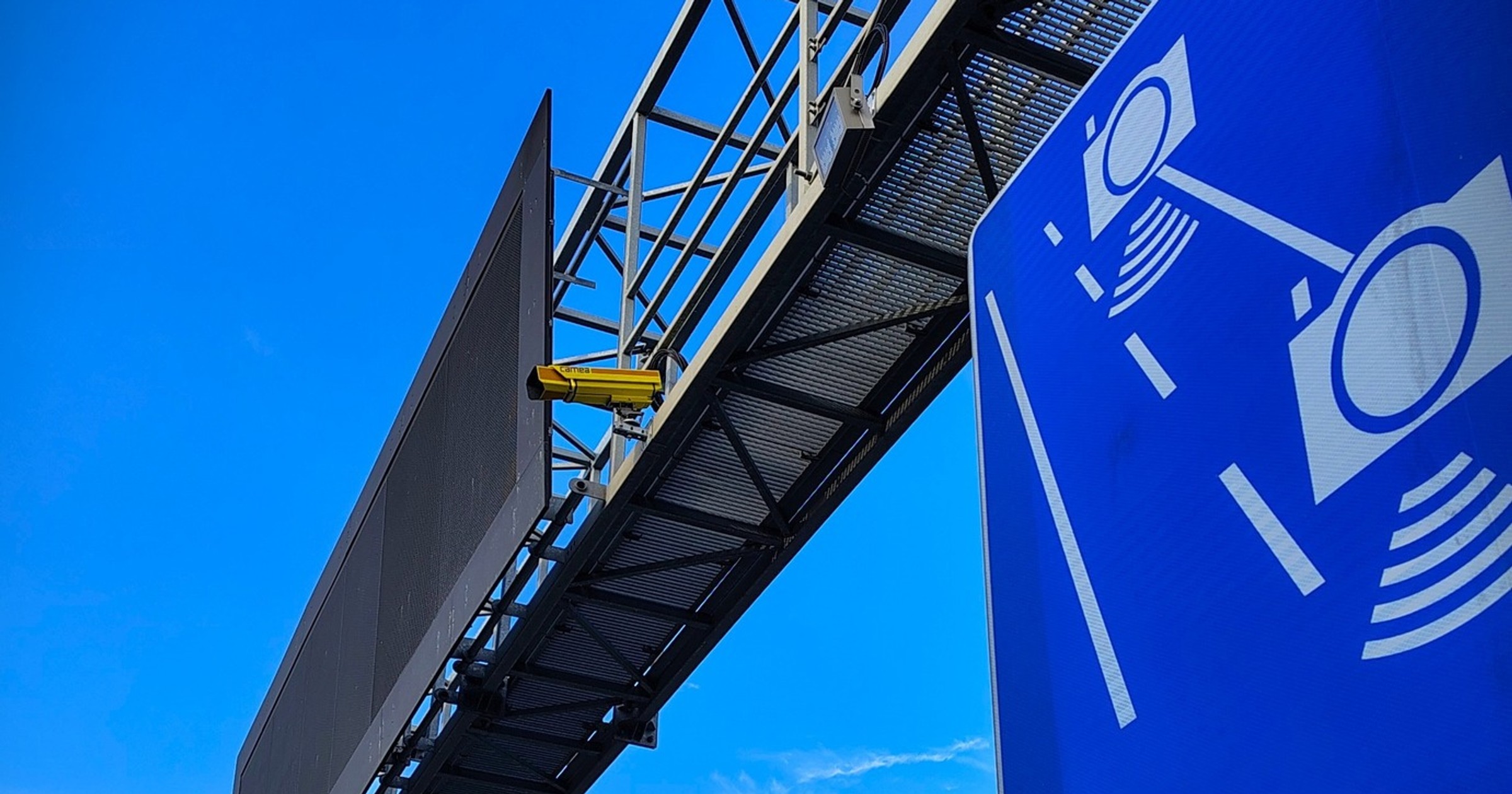 Odcinkowy pomiar prędkości na Autostradowej Obwodnicy Wrocławia (A8), węzeł Wrocław Lotnisko – węzeł Wrocław Północ