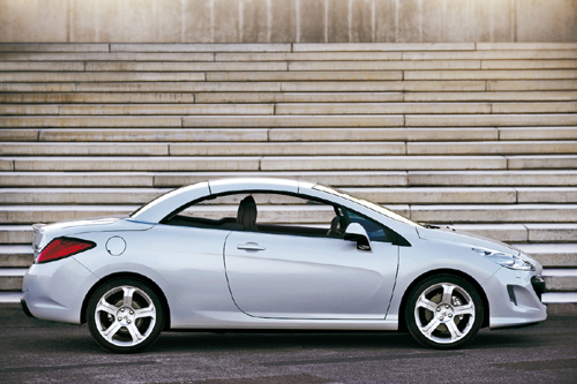 Peugeot 308 CC czyli nowe auto, stary dach