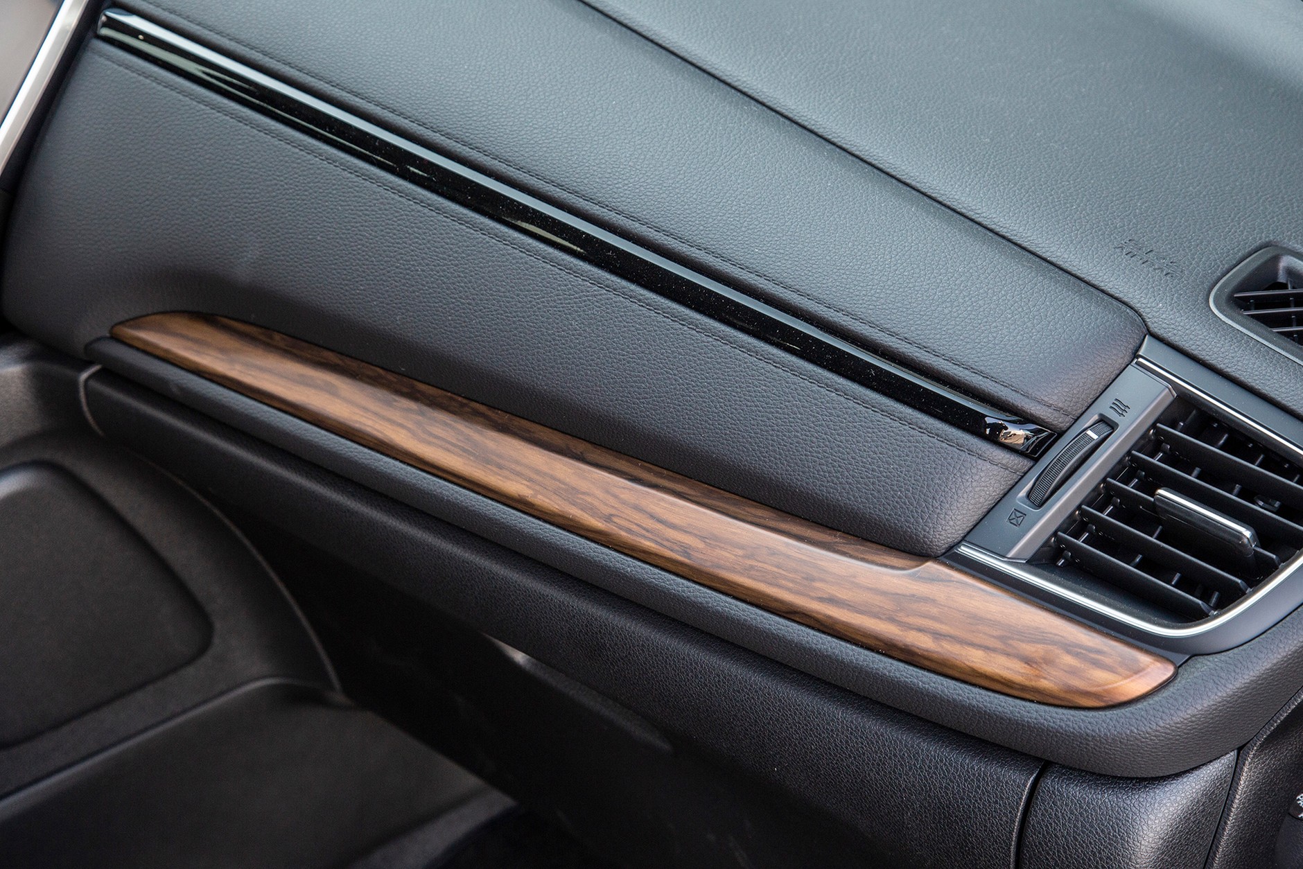 Honda CR-V 1.5 VTEC Turbo CVT - dużo miejsca i dobre prowadzenie