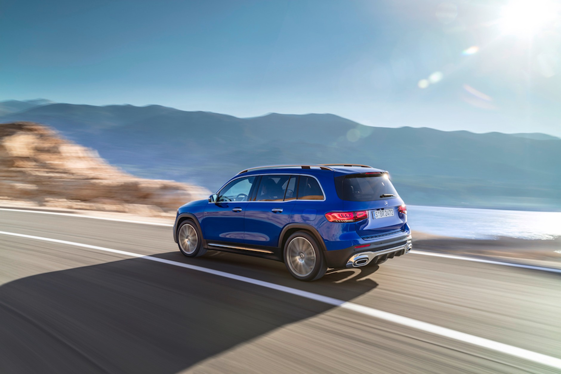 Mercedes GLB – kompaktowy SUV dla 7 osób