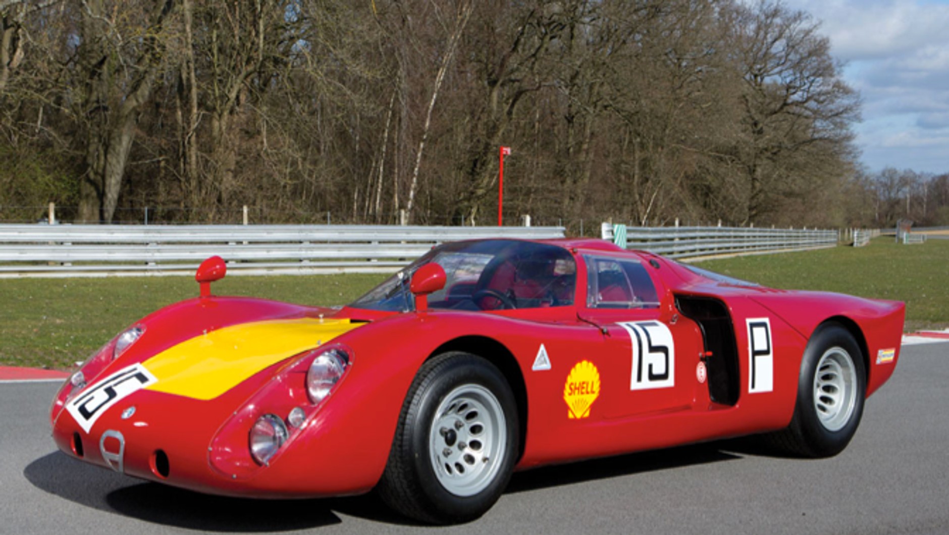 Alfa Romeo Tipo 33/2 Daytona z 1968 roku. Cena 1 260 000 euro (5,3 mln. złotych).