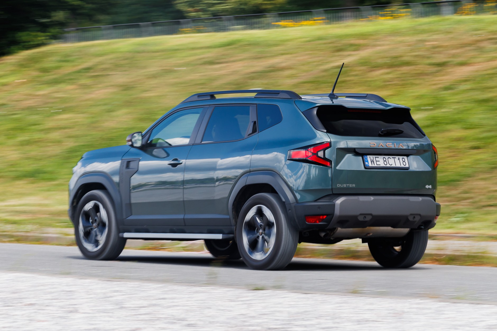 Dacia Duster z układem hybrydowym ma 140 KM