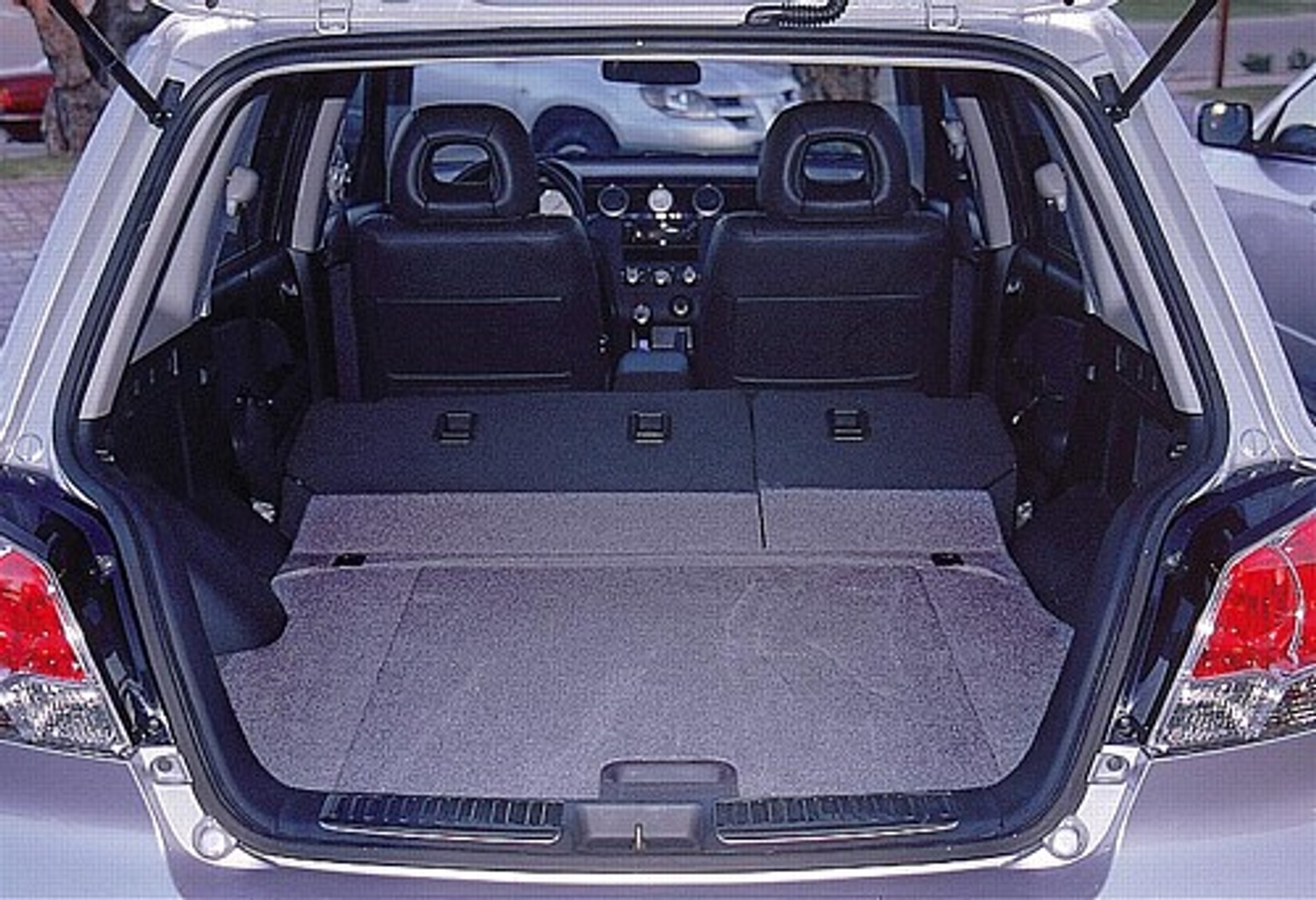 Futurystyczna terenówka