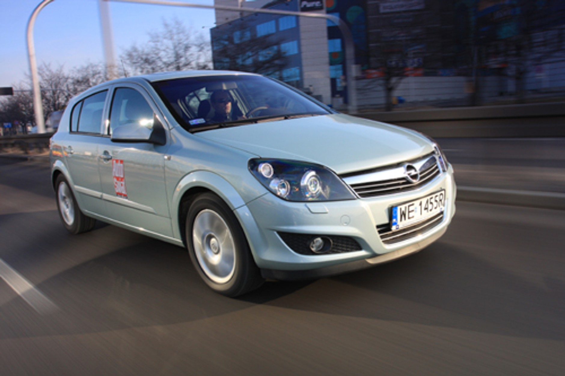 Opel Astra 1.9 CDTI Enjoy Plus - Sprawdzony kompakt