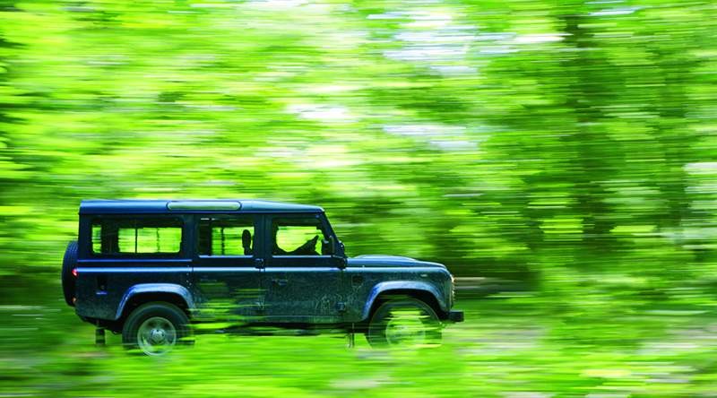 Land Rover Defender 2007: ten sam, a jednak inny