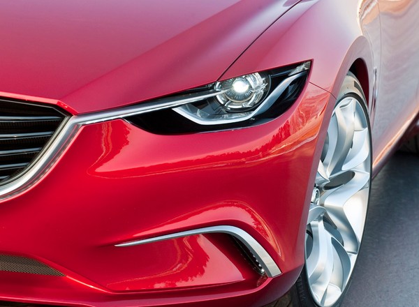 Mazda zapowiada nową „szóstkę”