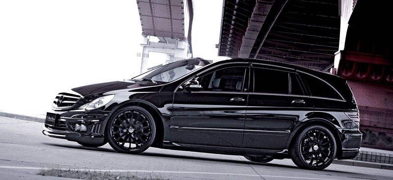 Mercedes-Benz R-Klasa Black Bison: spoilery z Japonii