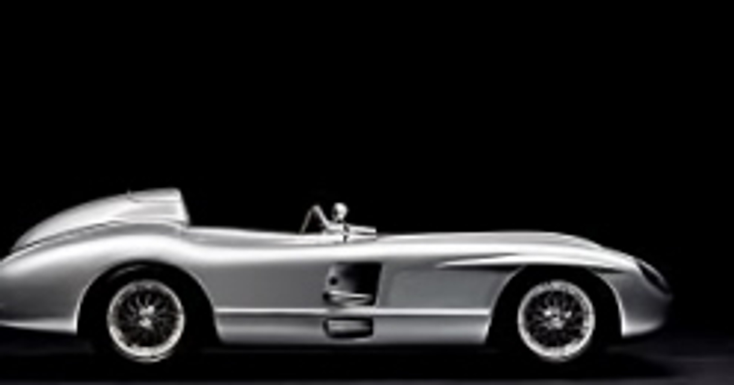 Detroit 2009: ukaże się Mercedes SLR Stirling Moss