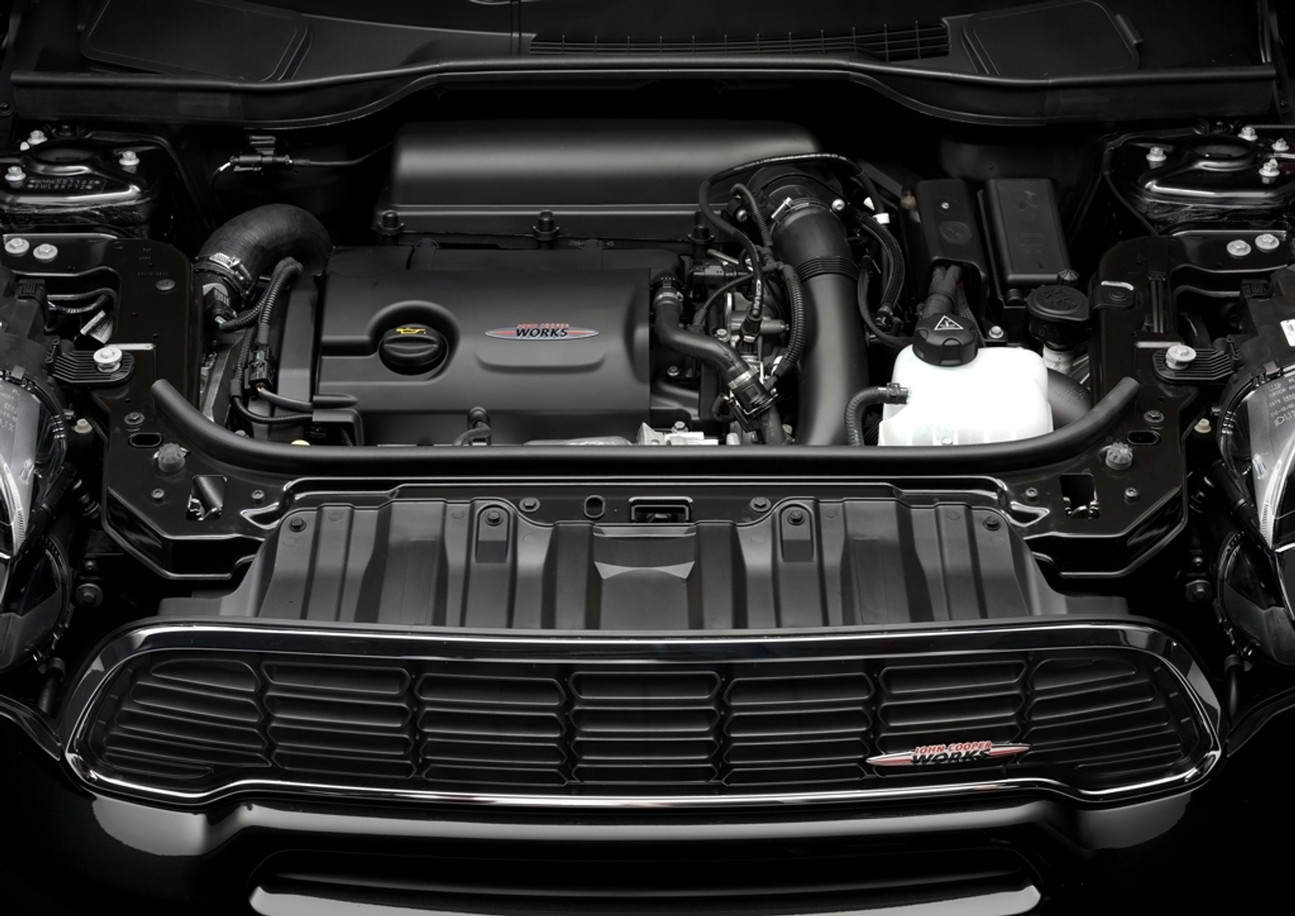 Mini Counrtyman JCW: szybko poza asflatem