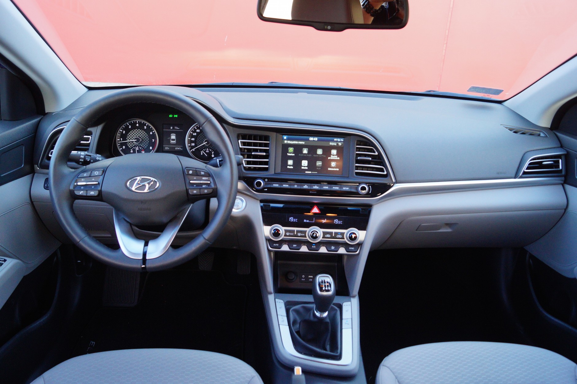 Hyundai Elantra 1.6 MPI