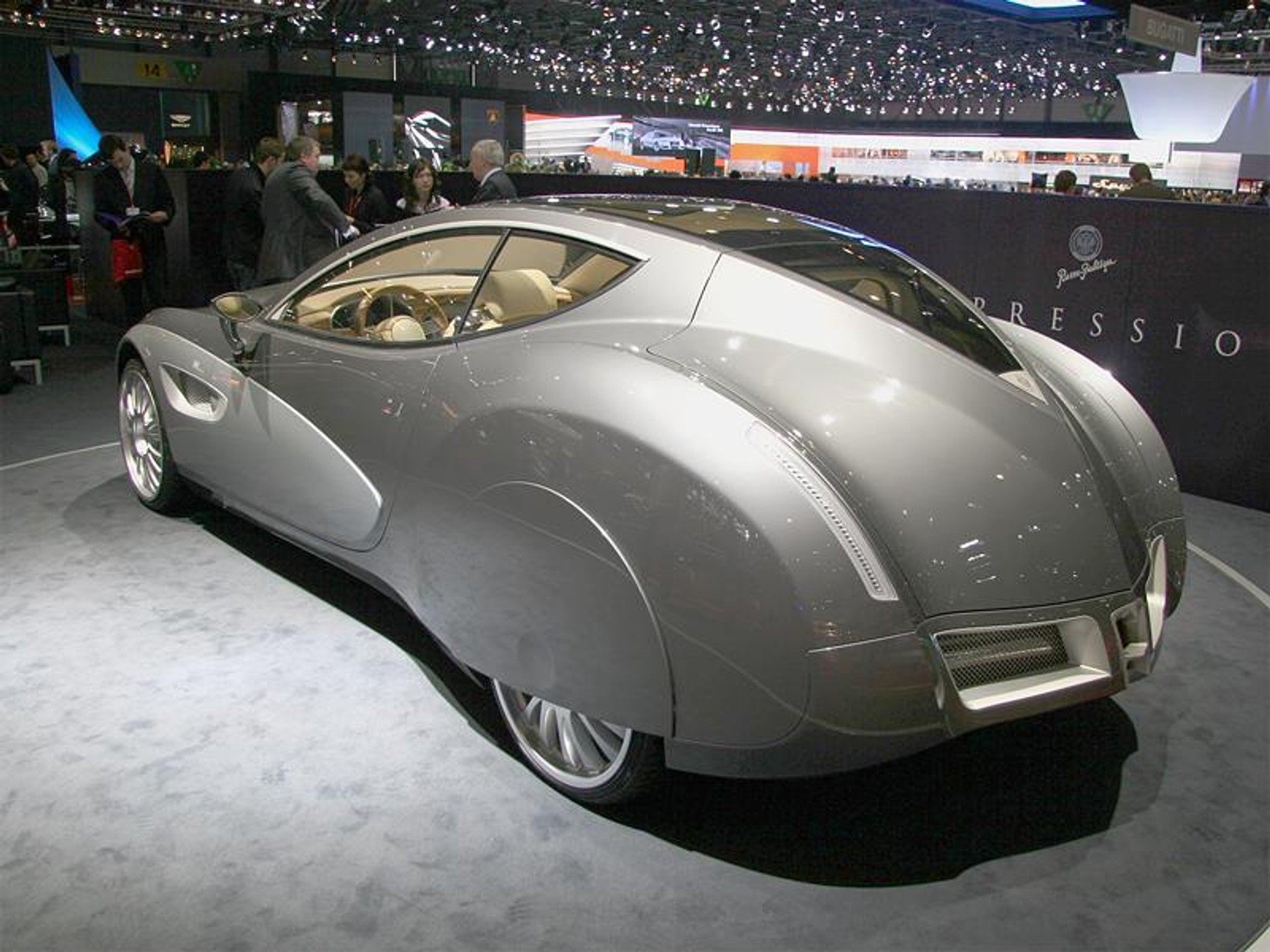 Genewa 2007: Russo-Baltique Impression – lata 30. w rosyjskim stylu