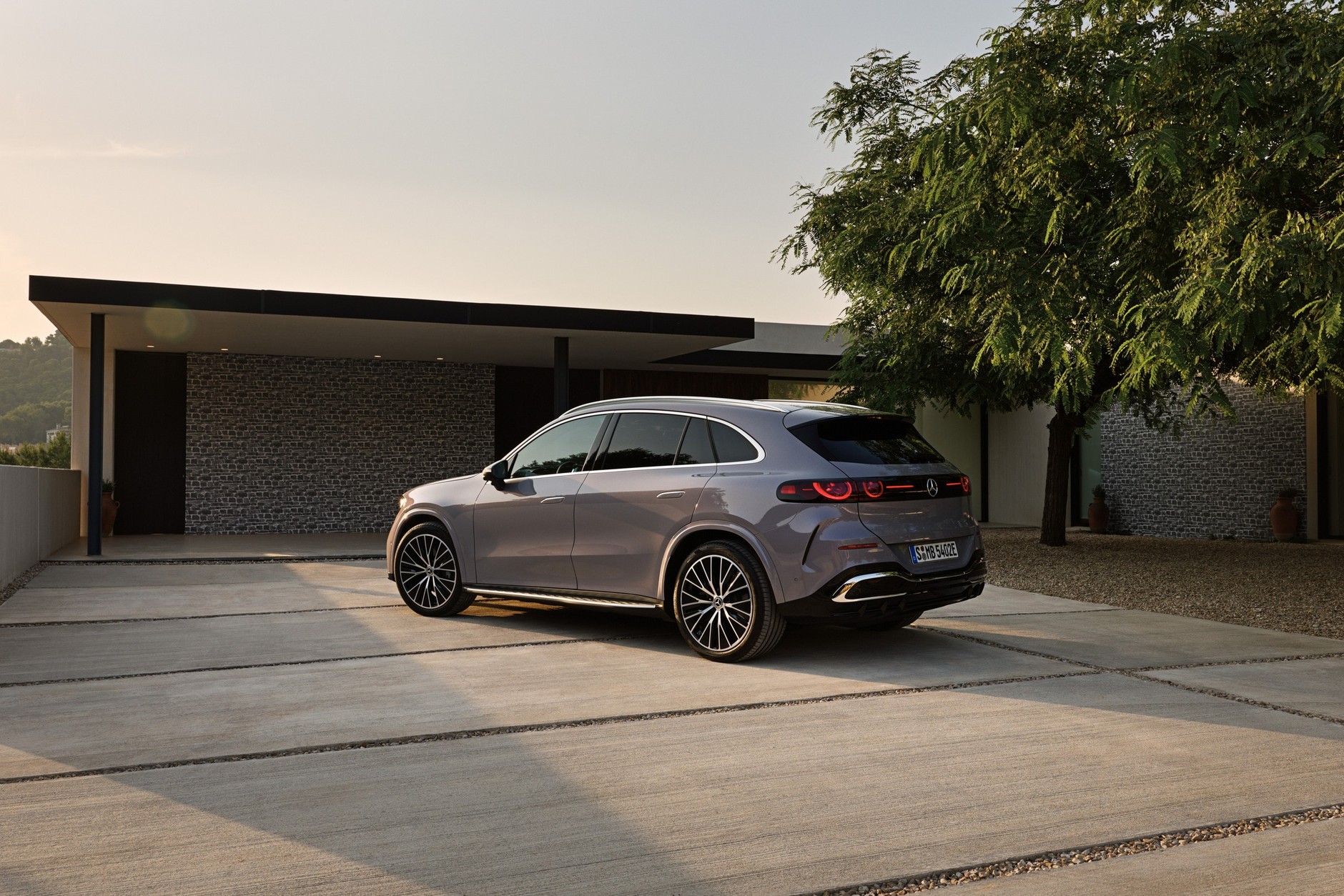 Elektryczny Mercedes-Benz GLC z technologią EQ