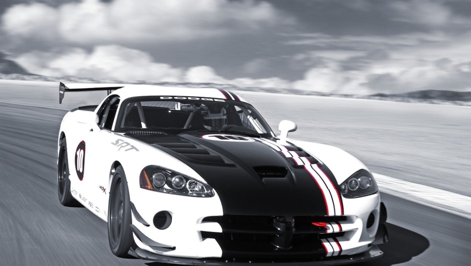 Dodge Viper ACR-X - Dla entuzjastów mocnych wrażeń