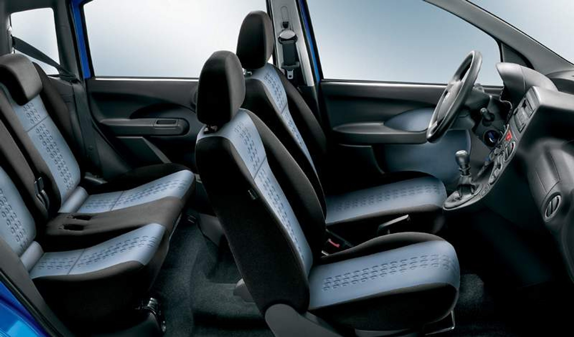 Paryskie nowości Fiata: sportowe Punto i ekologiczna Panda