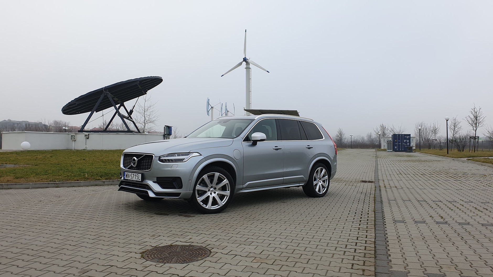 Volvo XC90 – która hybryda będzie lepszym wyborem