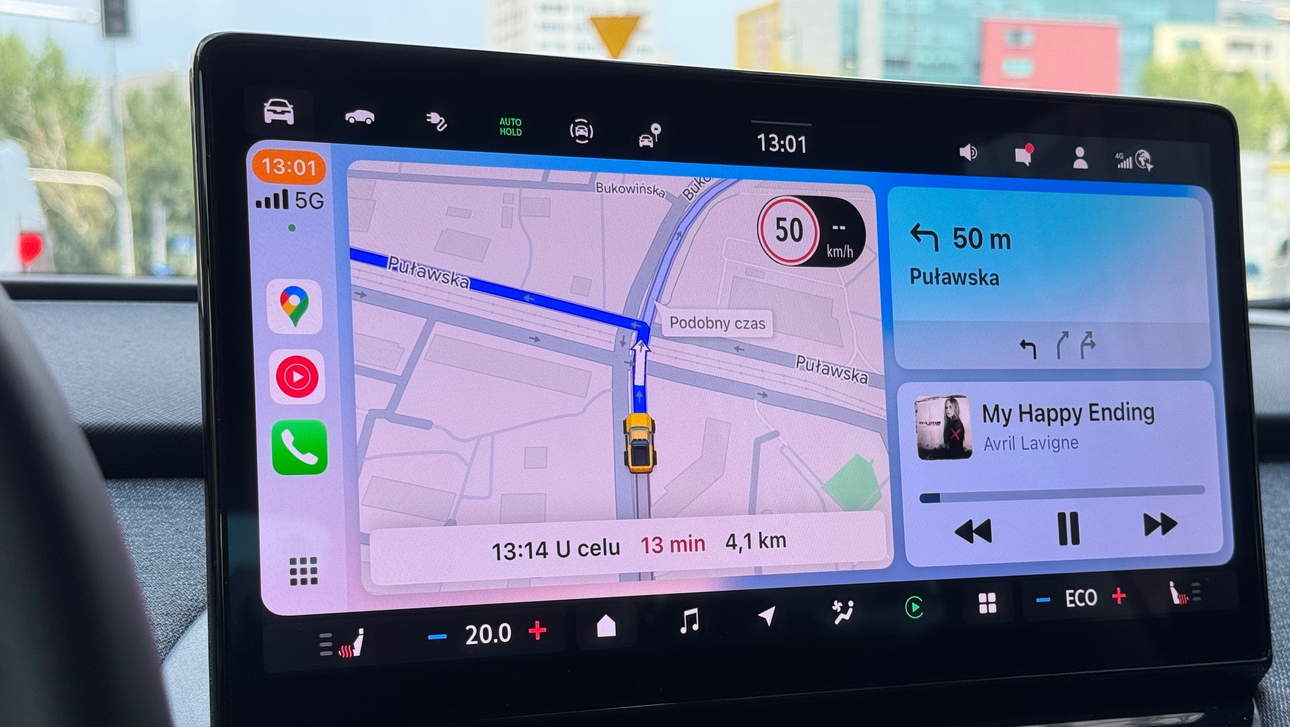 Google Maps w Apple CarPlay