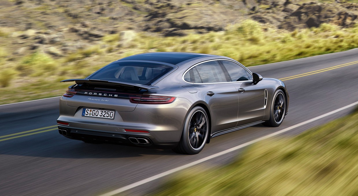 Porsche Panamera: nowa wersja bazowa i przedłużana Executive