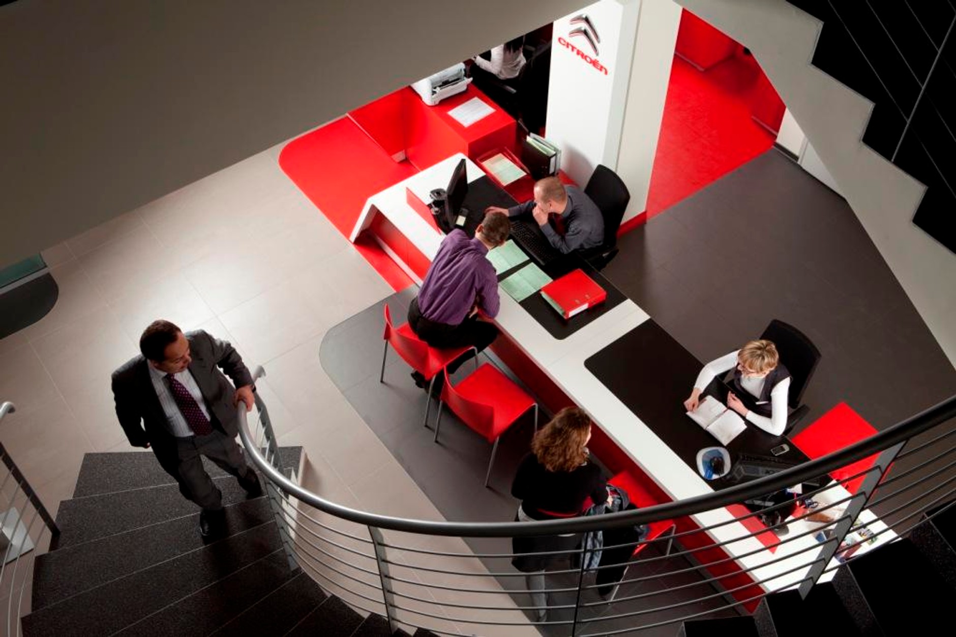 Citroën i Nissan mają nowych dilerów