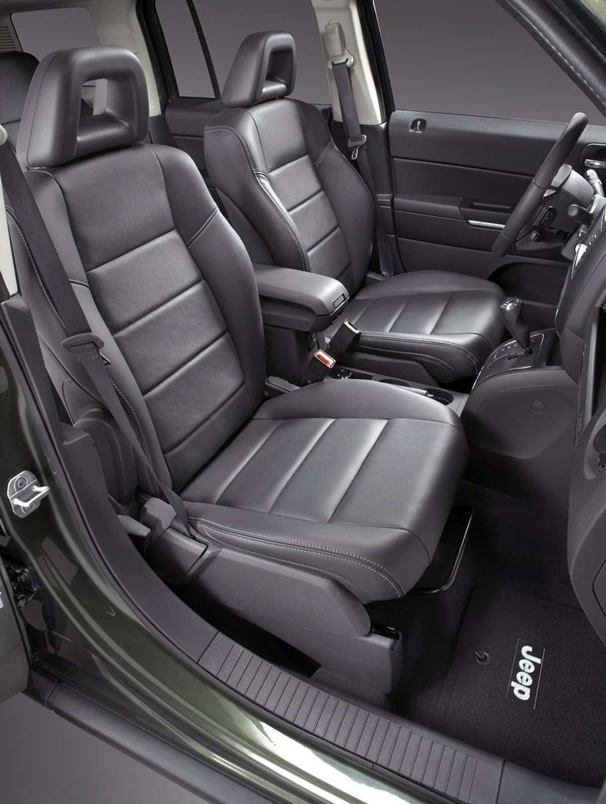 Jeep: modernizacja modeli Patriot i Compass