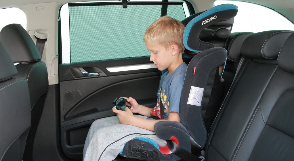 Od 1 września obowiązują nowe wymogi dotyczące fotelików. Których modeli nie wolno już sprzedawać?