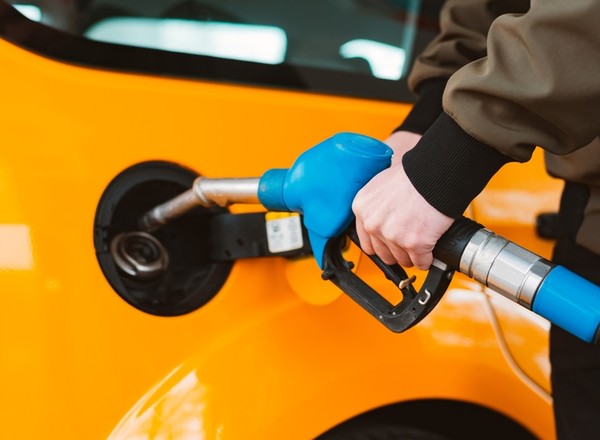 Jest nowa prognoza cen paliw. Stabilizacja cen zamiast spadków