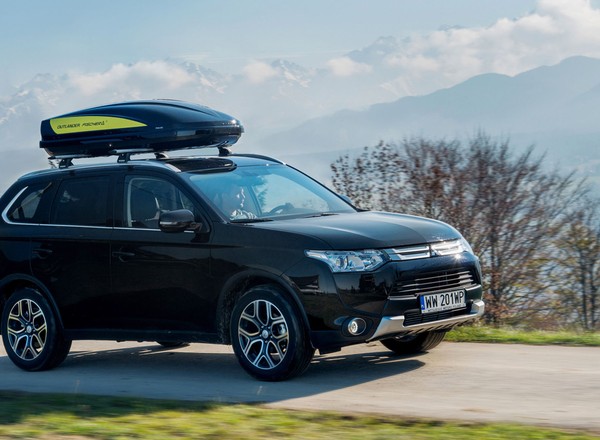 Nie tylko dla narciarzy - Mitsubishi Outlander 2.2 DI-D Fischer
