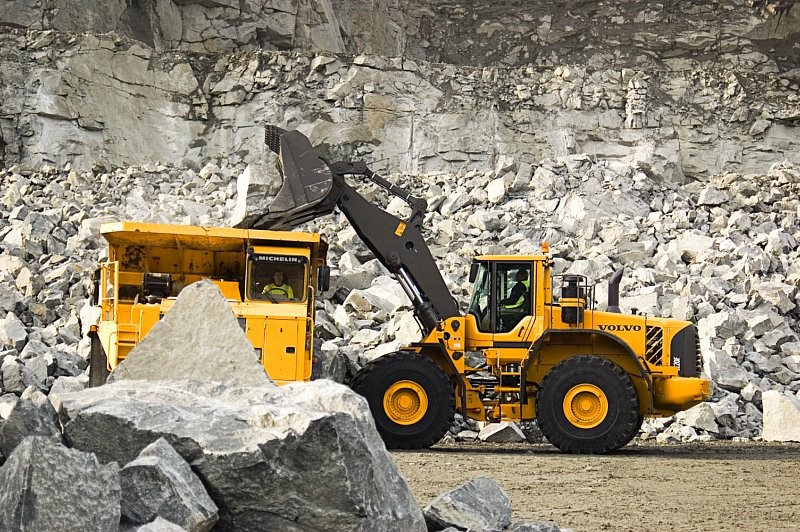 Maszyny budowlane Volvo