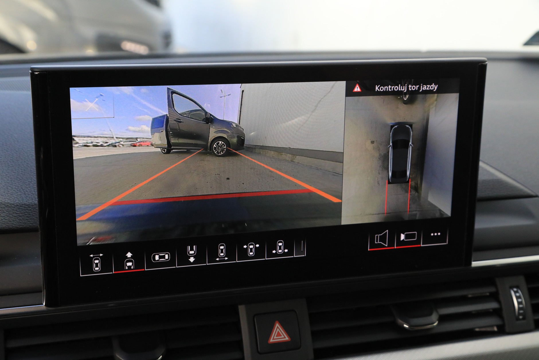 Audi A4 S line 40 TDI quattro