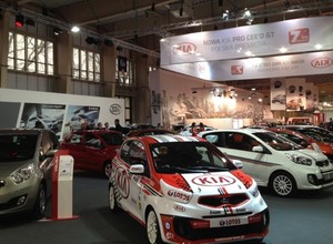 Polskie premiery Kii Carens i pro_cee'd GT
