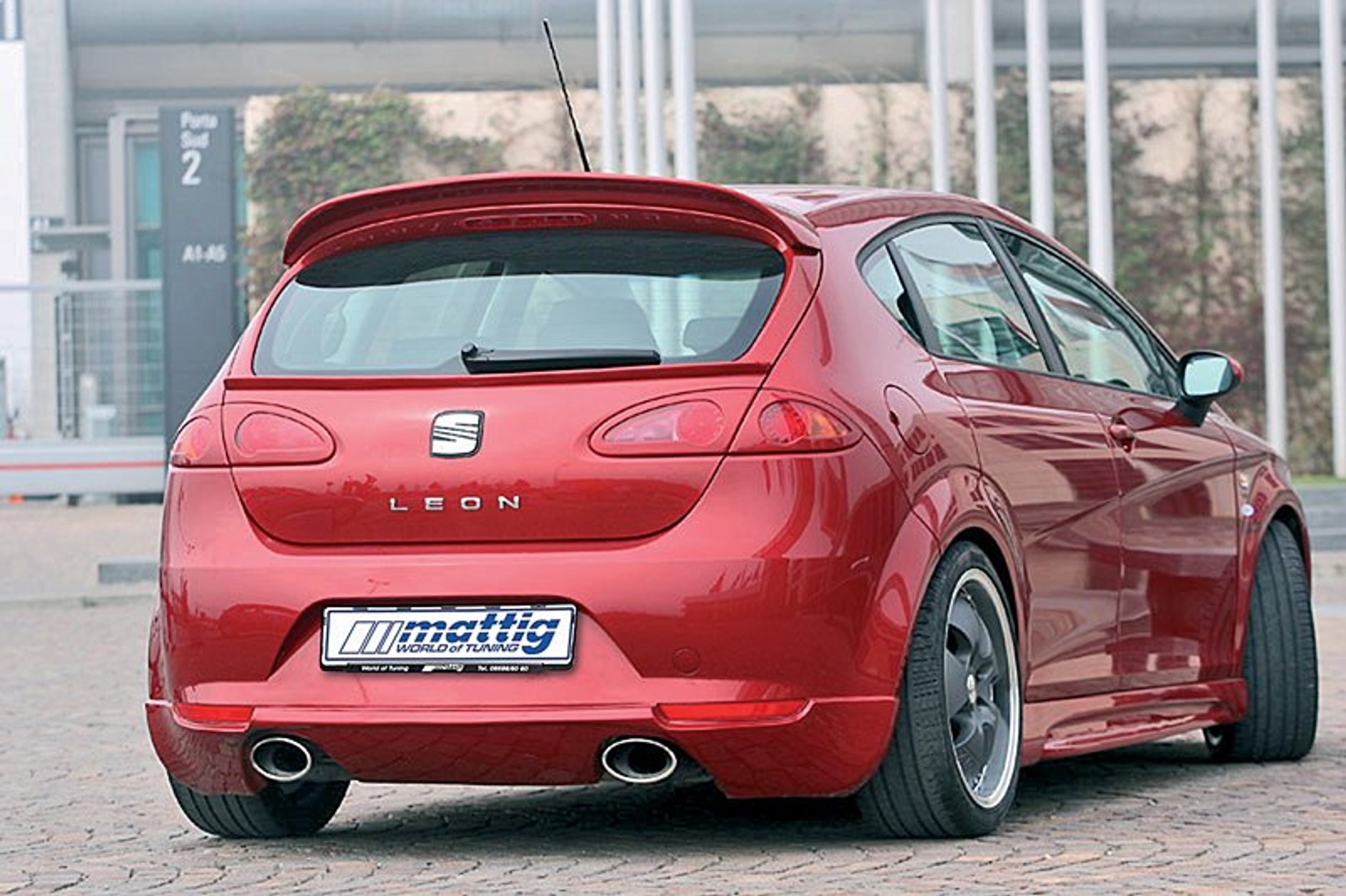 Mattig: red hot czyli Leon