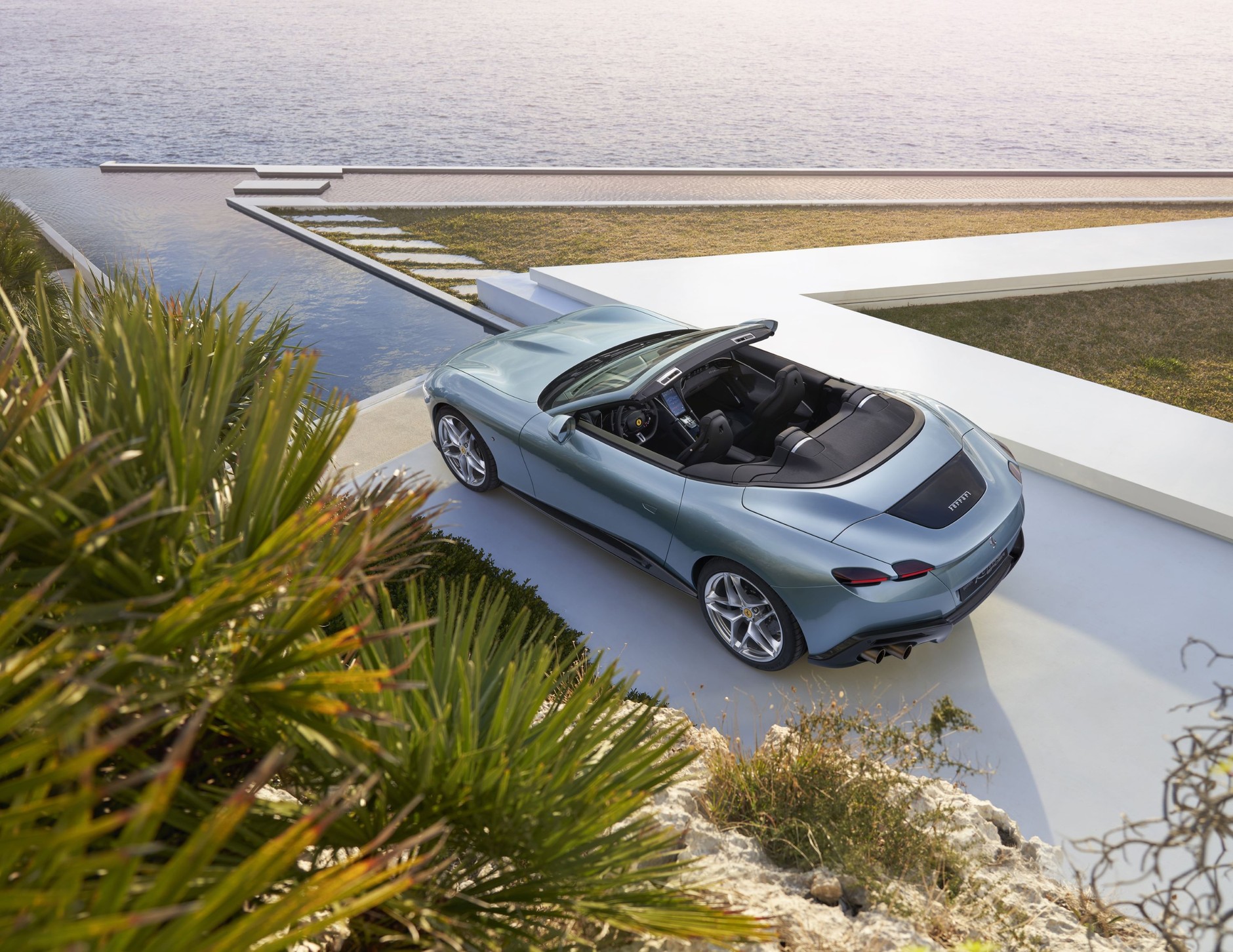 Ferrari Roma Spider (od 2023 r.)