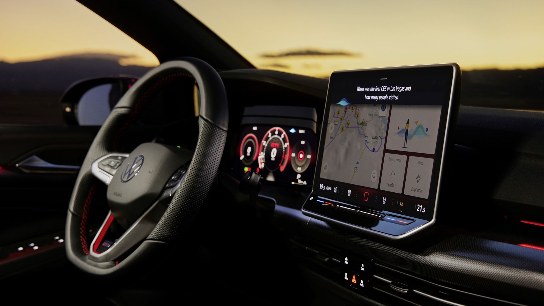 VW Golf (ósma generacja; od 2019 r.; wersja po modernizacji z 2024 r.; samochód w kamuflażu)