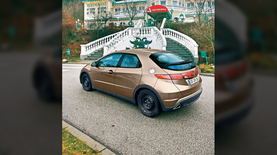 Intrygująco solidna - Honda Civic 1.8