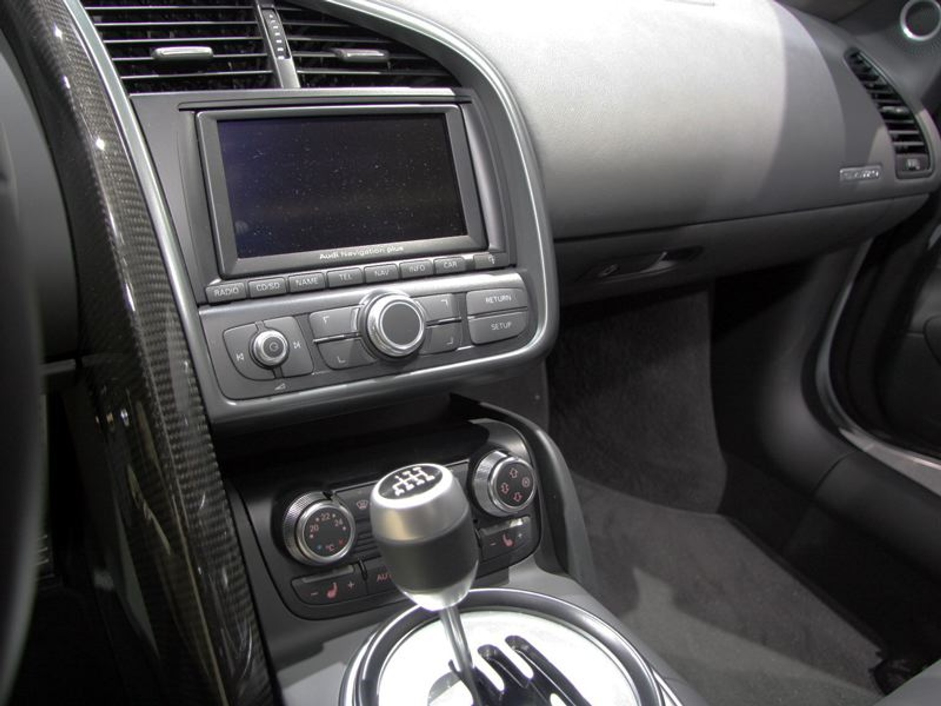 Paryż na żywo: fotogaleria z targów – Audi R8