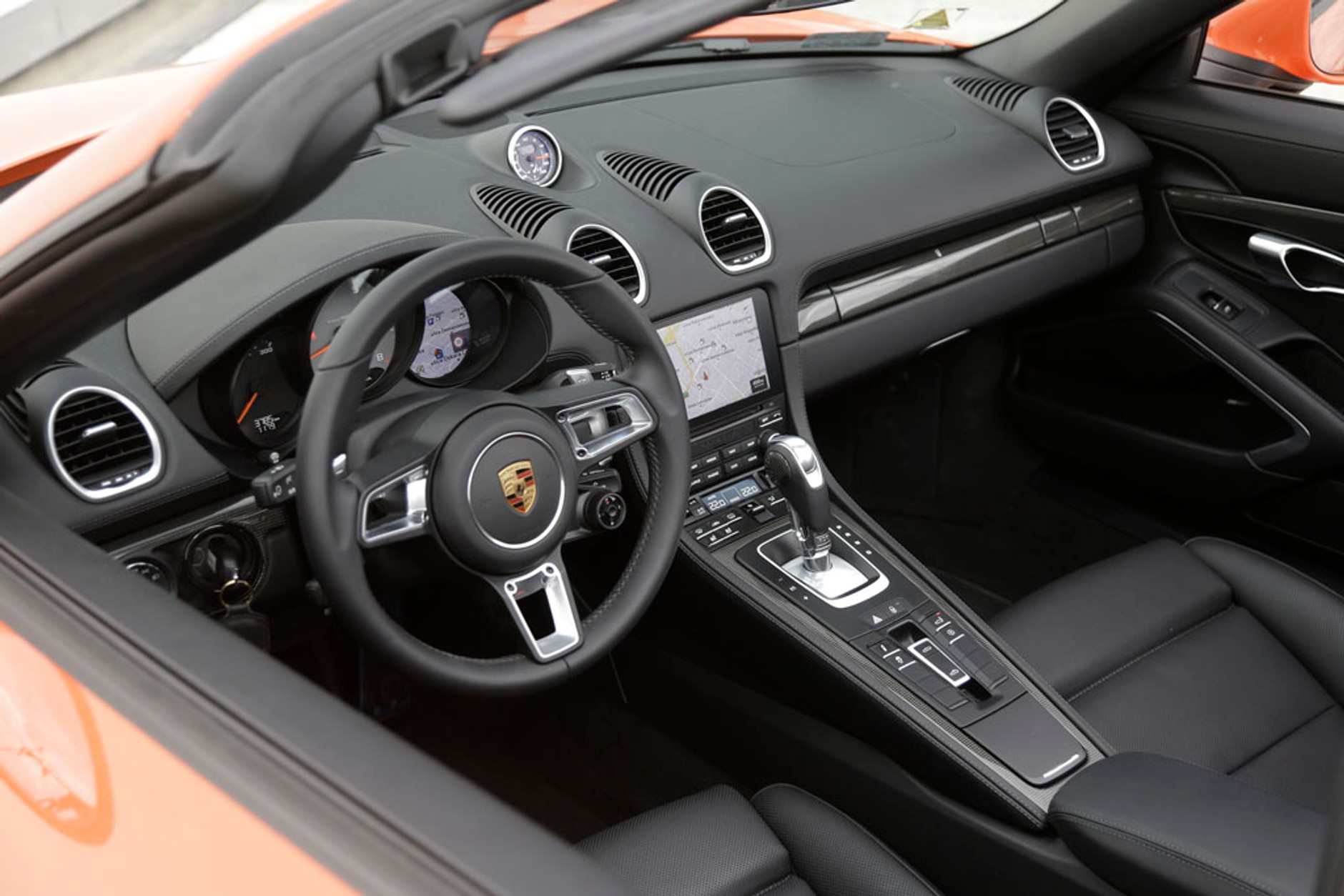 Porsche 718 Boxster S - mniej cylindrów, więcej mocy