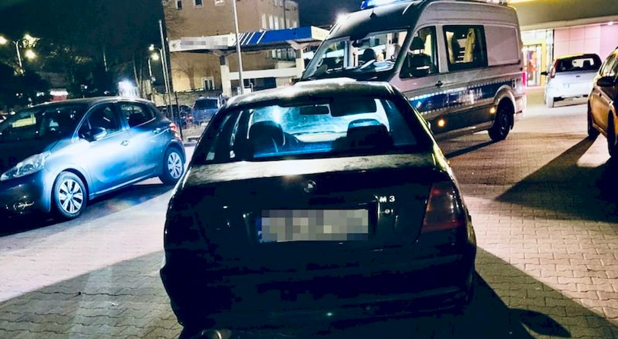 Uciekał przed kontrolą policji. Teraz zapłaci ponad 13 tys. zł.