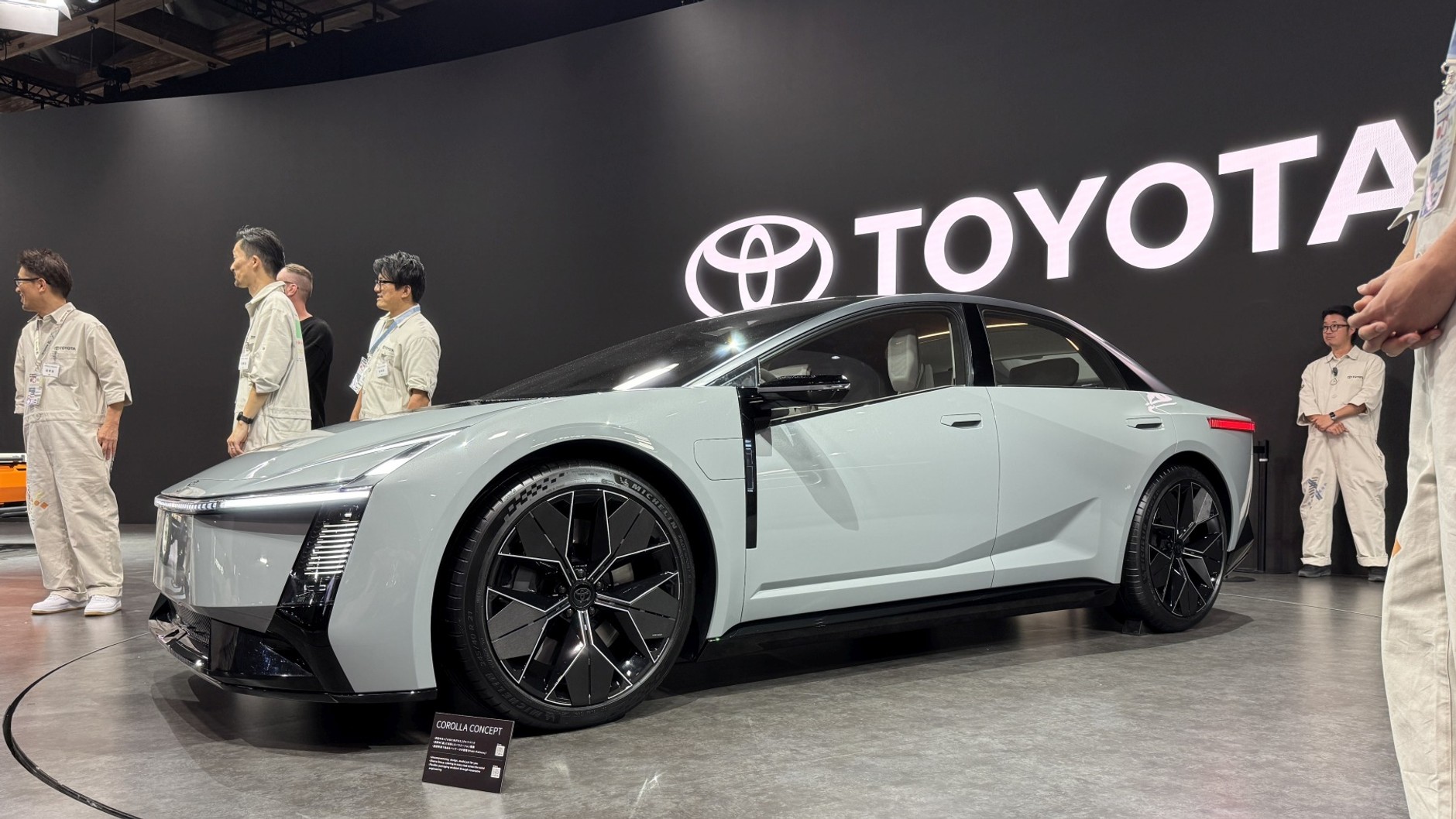 Koncepcyjna Toyota Corolla na 2025 Japan Mobility Show