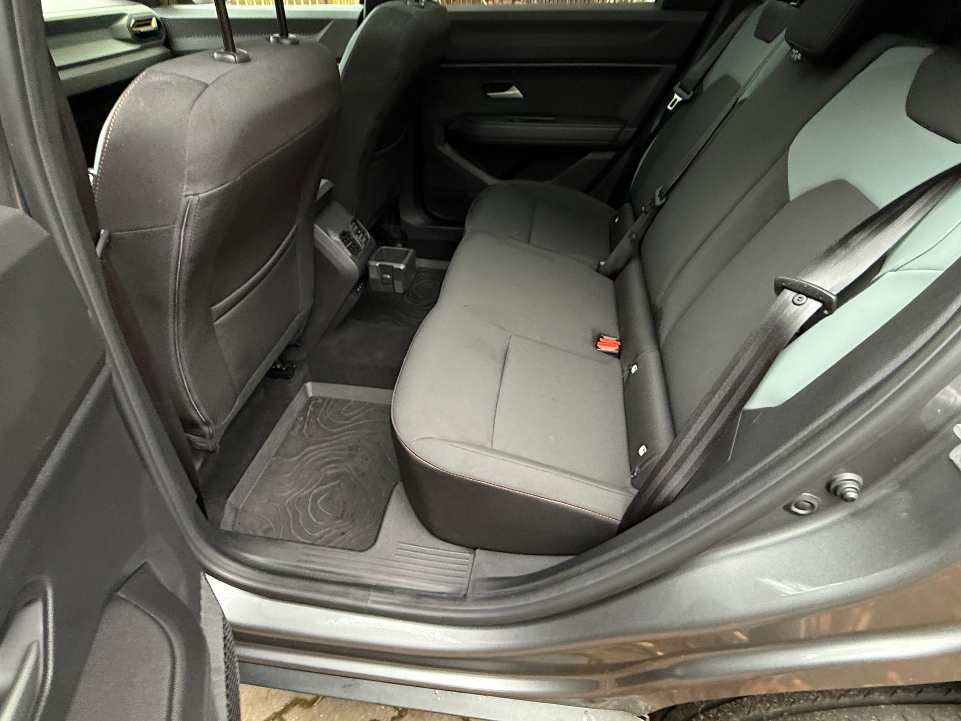 Dacia Bigster mild hybrid-G 140