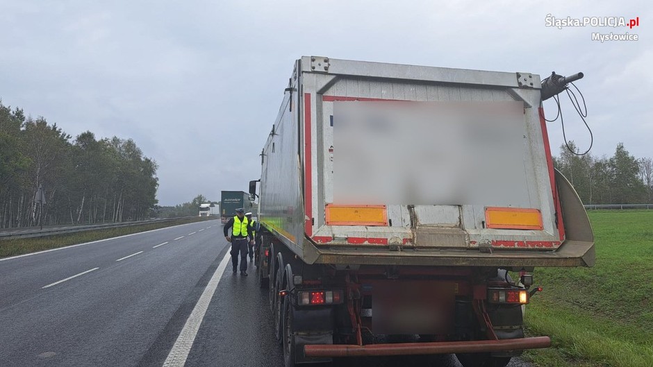 Policjanci z Mysłowic przeprowadzili specjalną akcję. Na celowniku "wyścigi słoni" na A4 i S1
