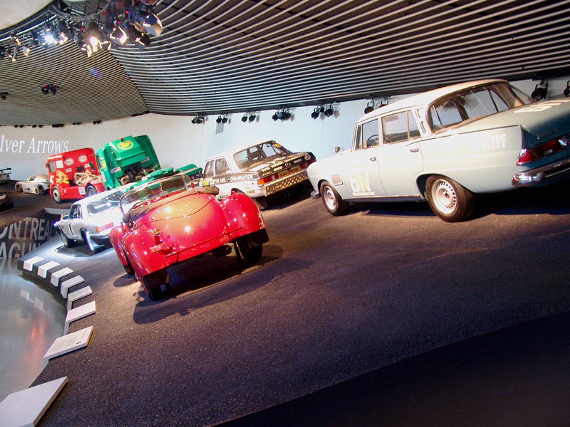 Mercedes-Benz Muzeum - tym razem sport (4. część)