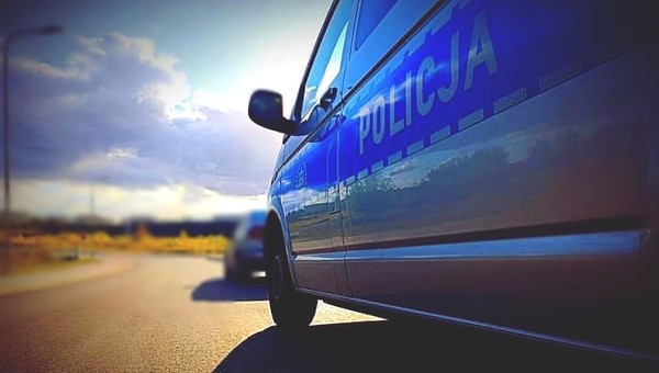 Policjanci zatrzymali go za prędkość. Teraz stanie przed sądem