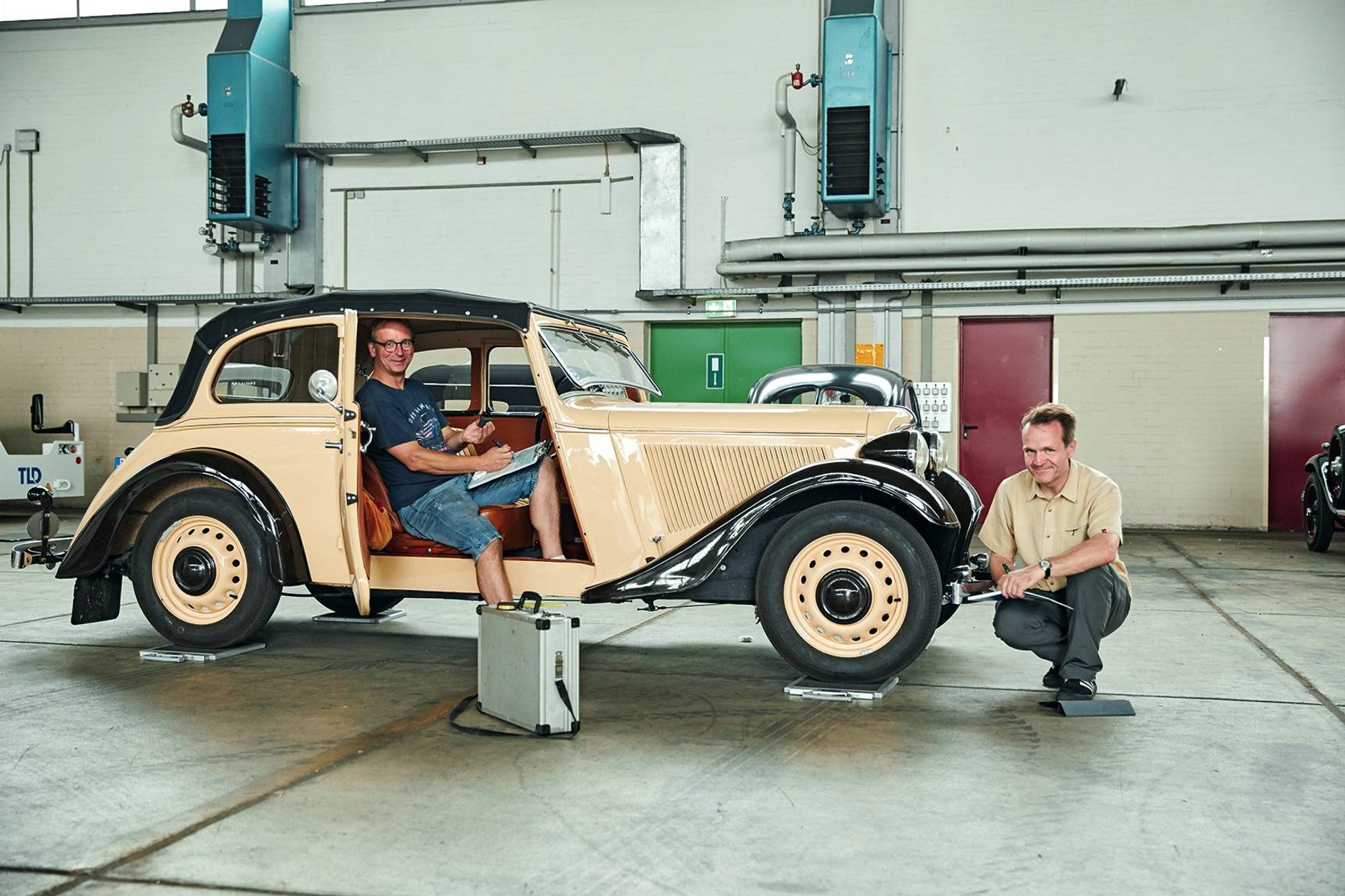 Porównanie aut z lat 30.: Adler Trumpf Junior (1E)