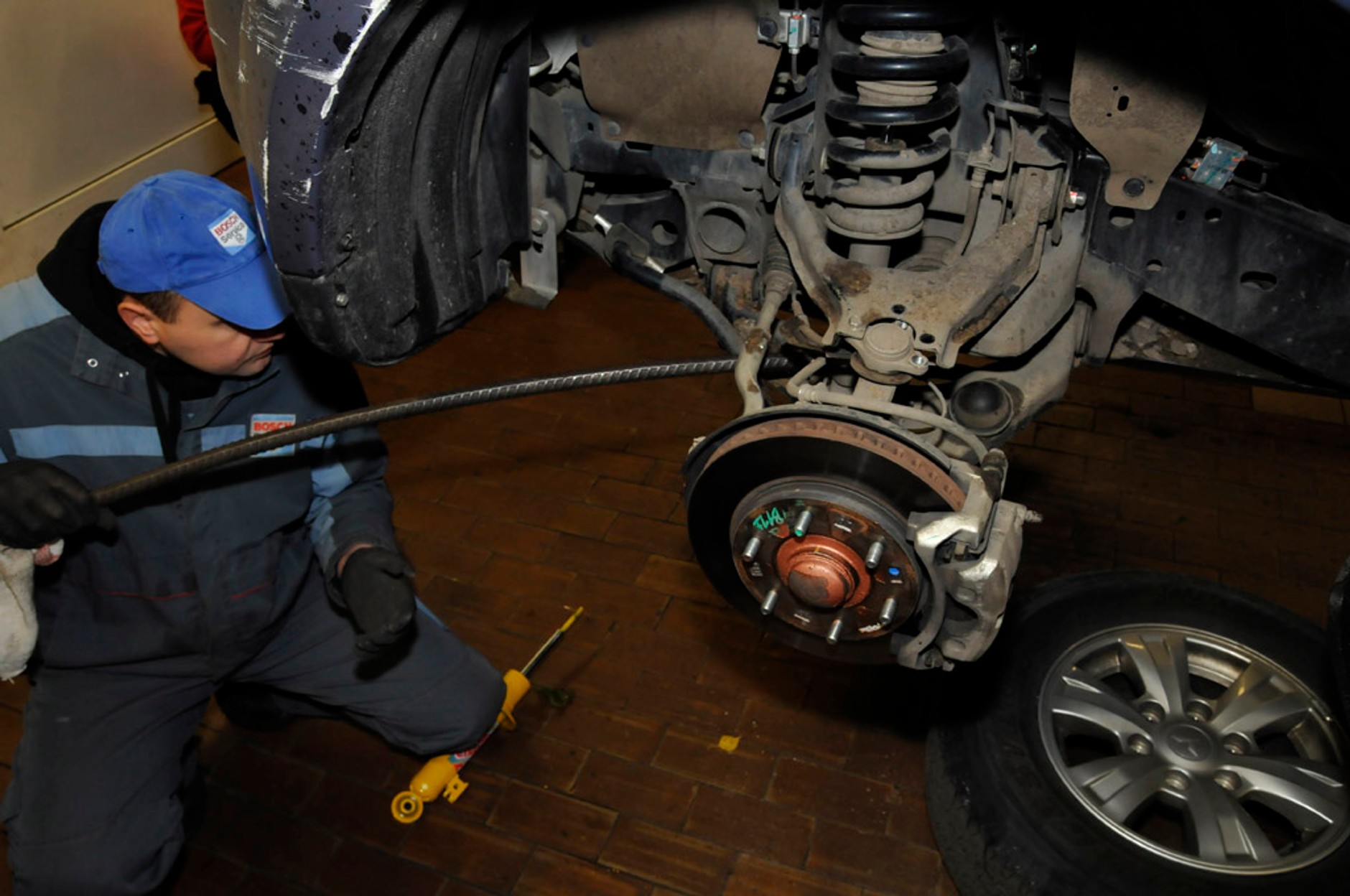 Zawias to podstawa: zobacz, jak podnieść terenówkę