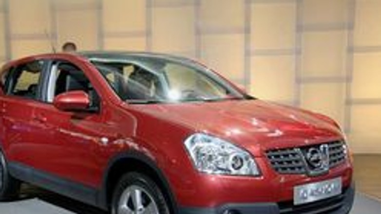 Nissan: Qashqai z przekładnię automatyczną CVT