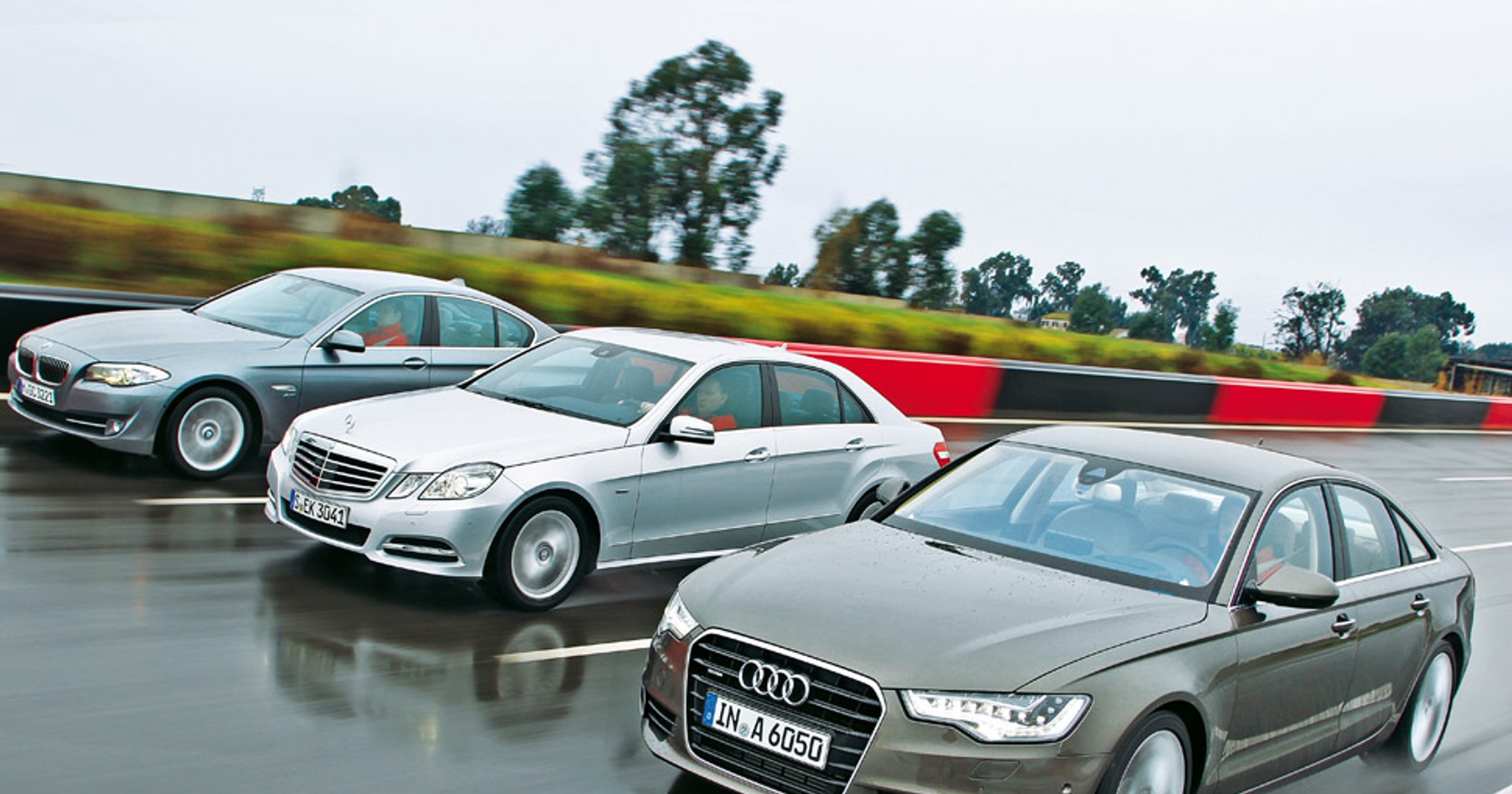 Audi A6 kontra BMW 5 i Mercedes klasy E: klasowe starcie odwiecznych rywali