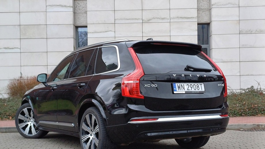 Volvo XC90 B5