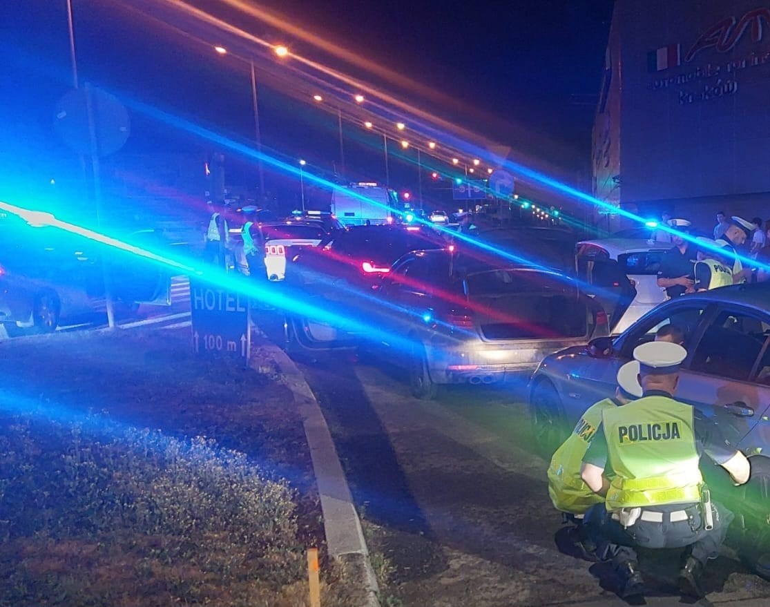 Policja walczy z nielegalnymi wyścigami