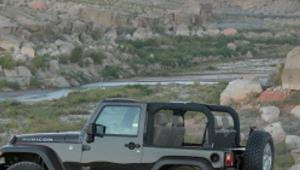 Jeep Wrangler Rubicon najlepszym pojazdem 4x4 dziesięciolecia w USA