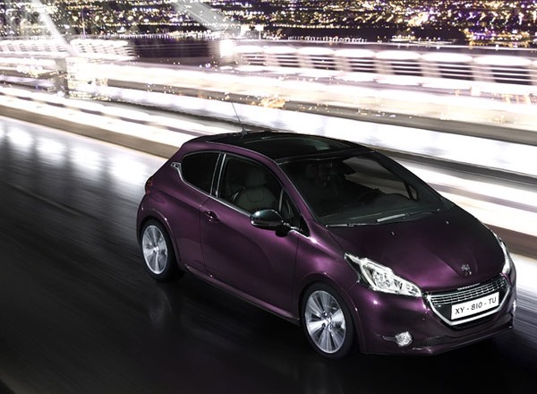 Stylowy Peugeot 208 XY